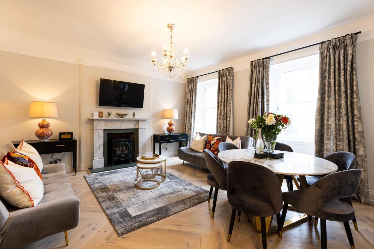 Righ Properties - Luxurious City Centre Three Bedroom Apartment 에든버러 외부 사진